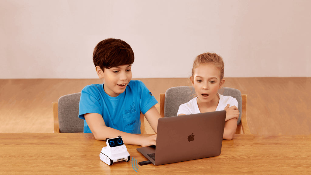 Coding for Young Kids (Ages 5-8): 4 Tips That Make a Big Difference